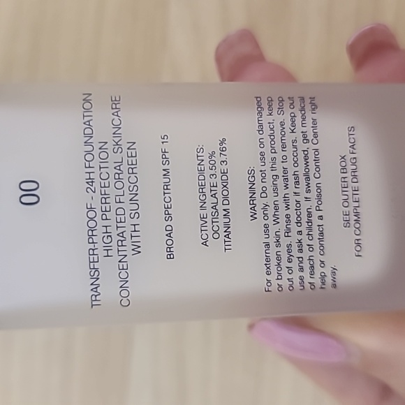 DIOR ~ FOREVER ~ Transfer-Proof 24H Foundation ~ 00 Neutral ~ Spf 15 ~ 30Ml - Picture 5 of 5